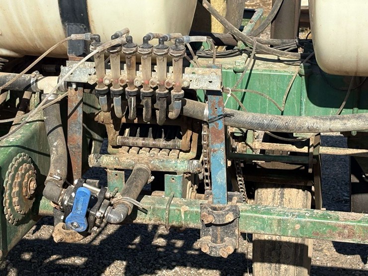 john-deere-7000-image-14