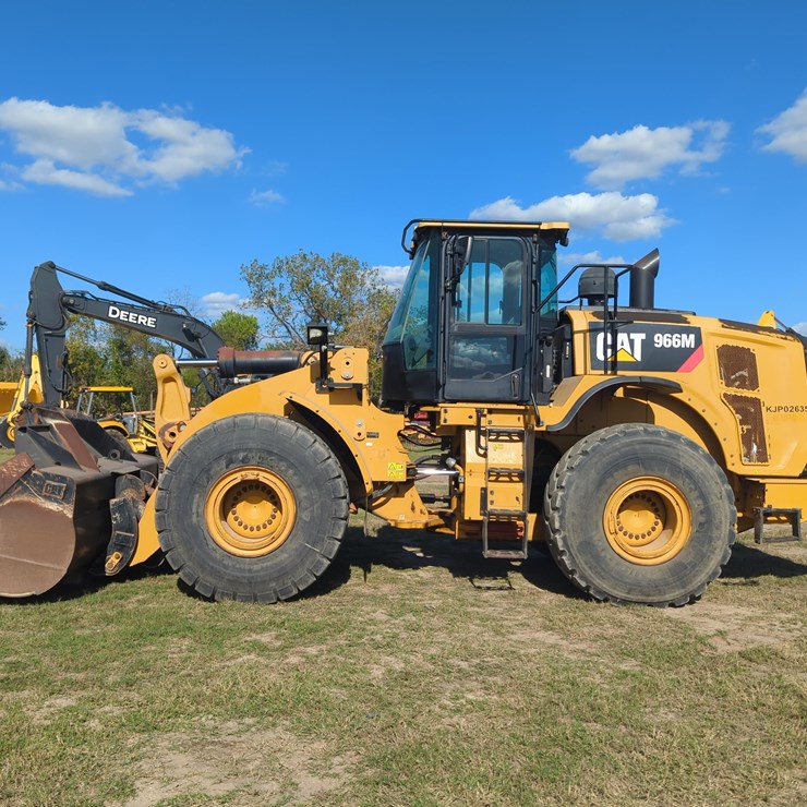 CATERPILLAR 966M