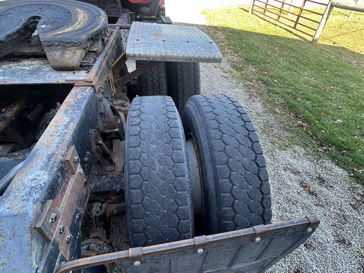 1980-international-loadstar-image-12