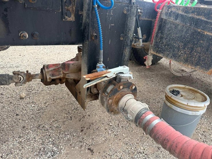 2007-freightliner-columbia-120-image-6