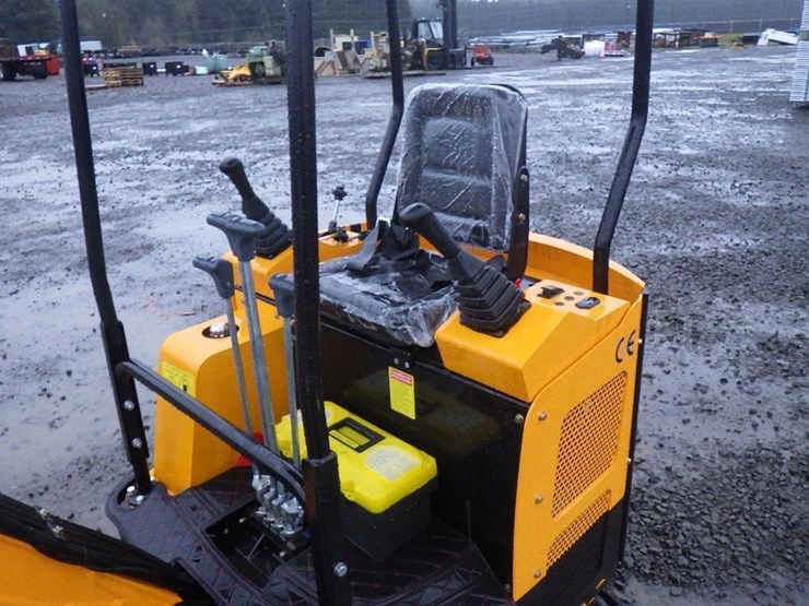 2025-vicsec-15-y-hydraulic-excavator-image-19