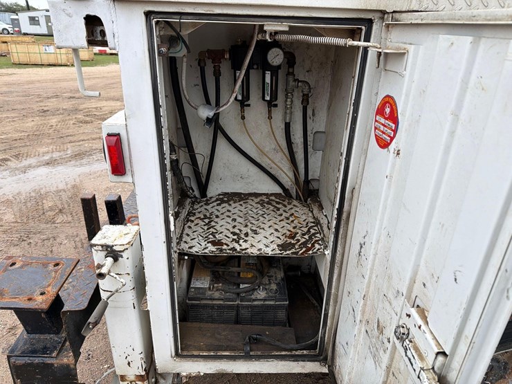 2019-ford-f550-image-10