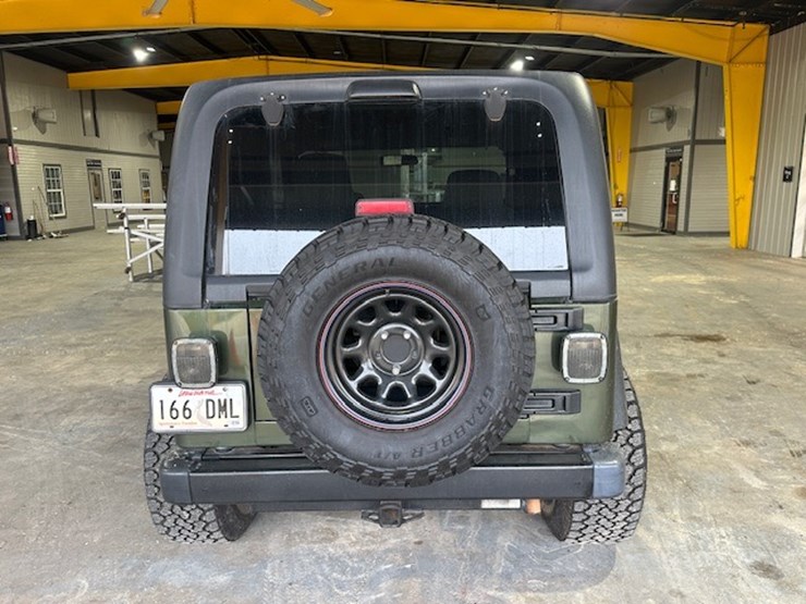 jeep-wrangler-image-8
