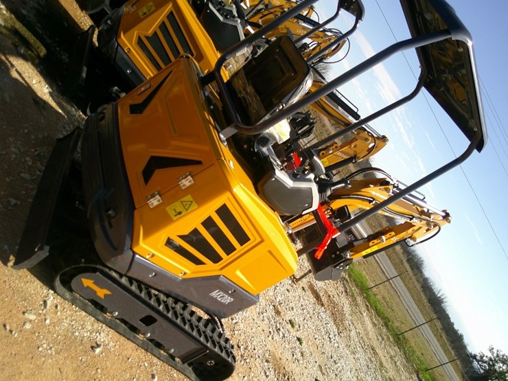 cfg-industrial-mx20r-mini-excavator-image-2