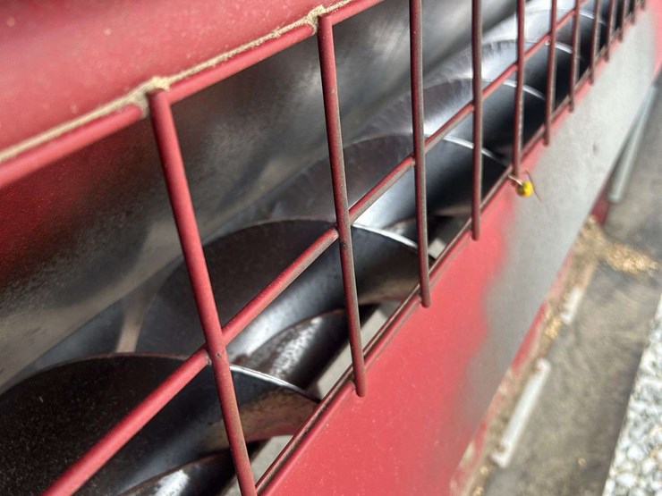 2010-hutchinson-10x60-image-3