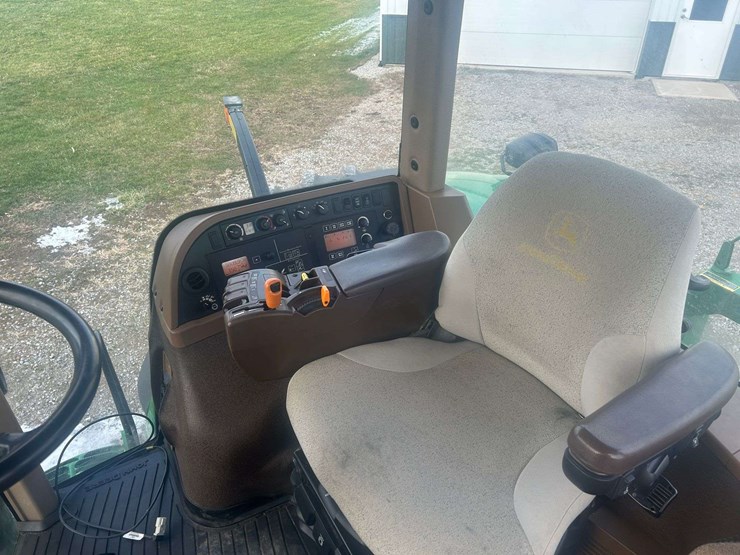 john-deere-8530-image-9