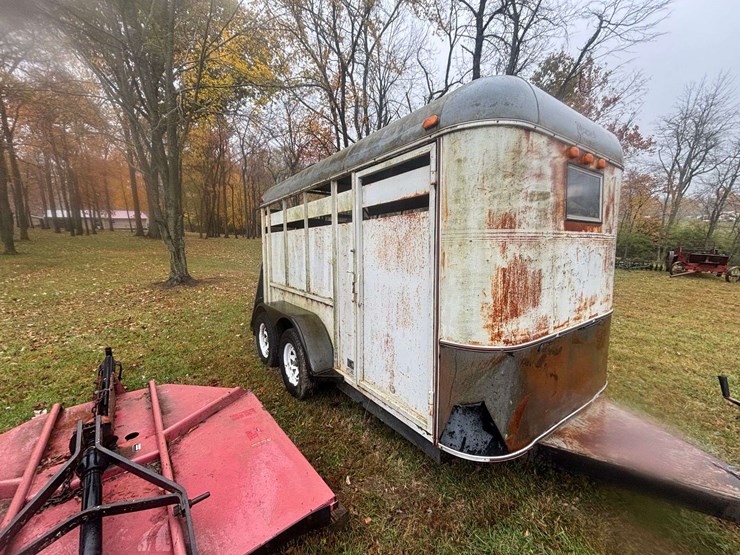 12ft-monarch-livestock-trailer-image-5