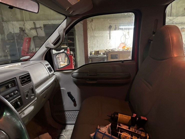 2001-ford-f250-image-8