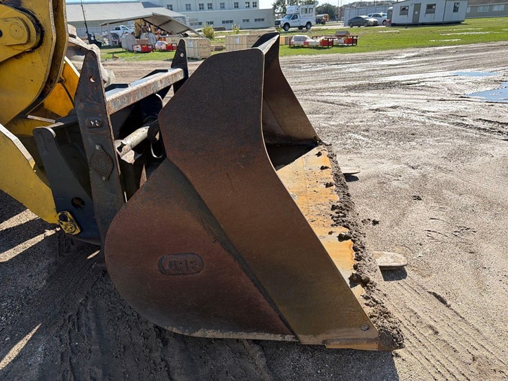 2020-komatsu-wa320-8-image-13