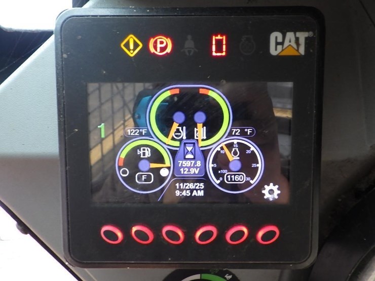 caterpillar-262d3-image-28