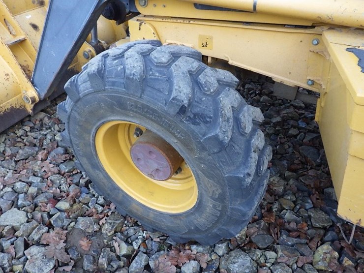 deere-310sj-image-41