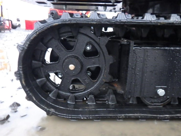 2025-vicsec-13-y-hydraulic-excavator-image-15