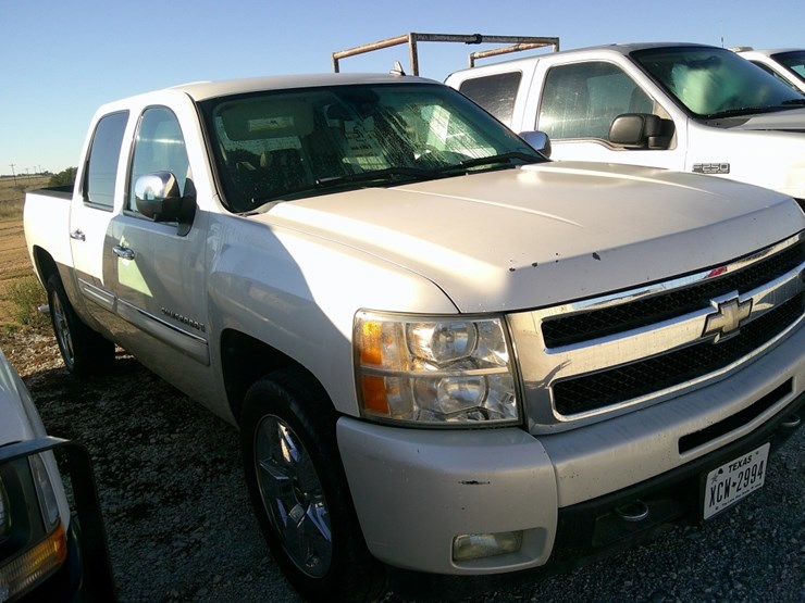 2008-chev-1/2t-4-door-pu-image-5