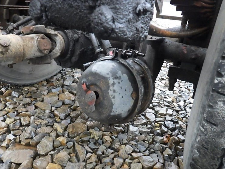 1992-international-4900-image-11