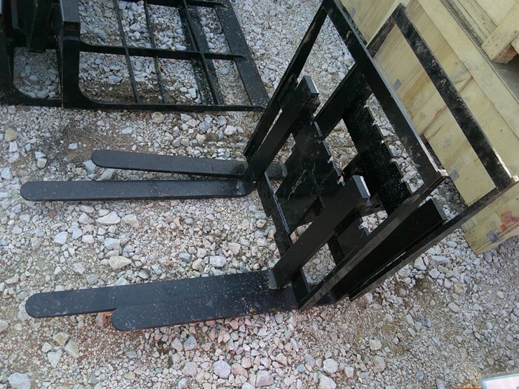 future-30"-forks-f/-mini-excavator-image-1