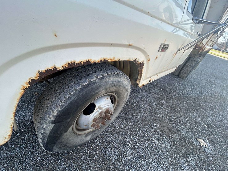 1986-ford-f350-image-9