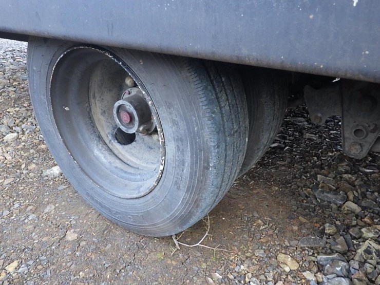 25'-t/a-equipment-trailer-image-16