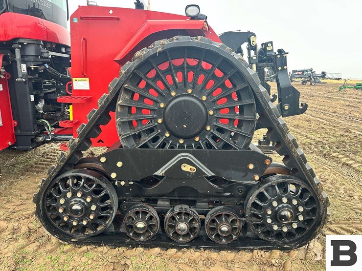 case-ih-400-image-50