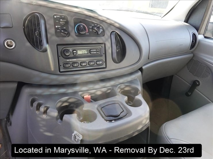 2005-ford-e350-image-7