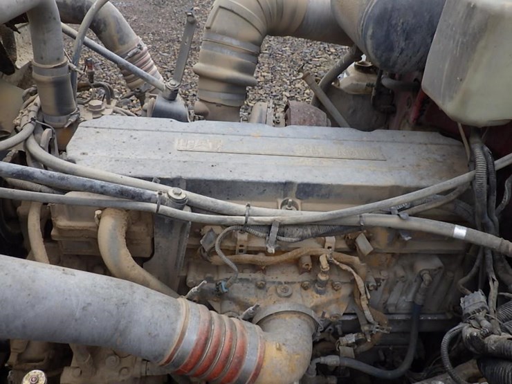 peterbilt-357-image-21