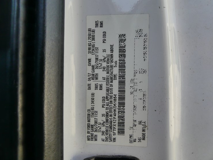 ford-f150-xlt-image-15