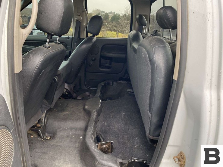 2005-dodge-ram-2500-image-29