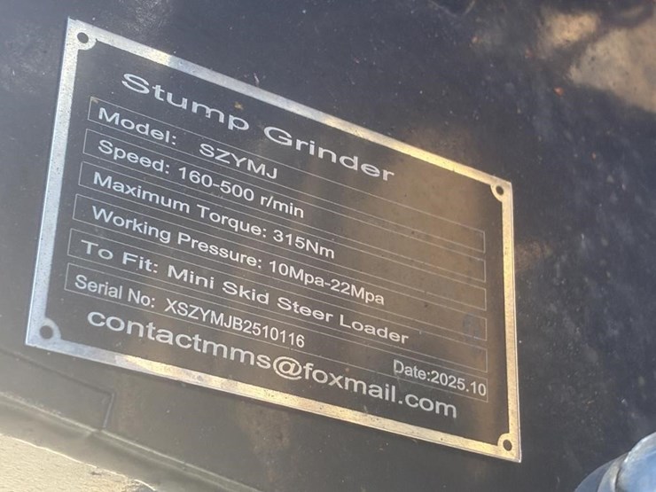 giyi-skid-steer-stump-grinder-image-4
