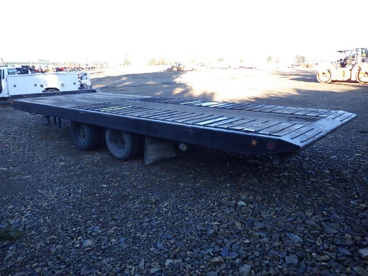 25'-t/a-equipment-trailer-image-5
