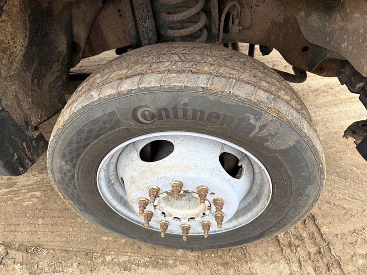 2015-ford-f450-image-16