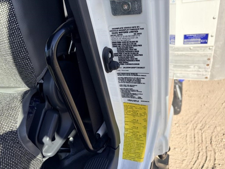 isuzu-nrr-image-25