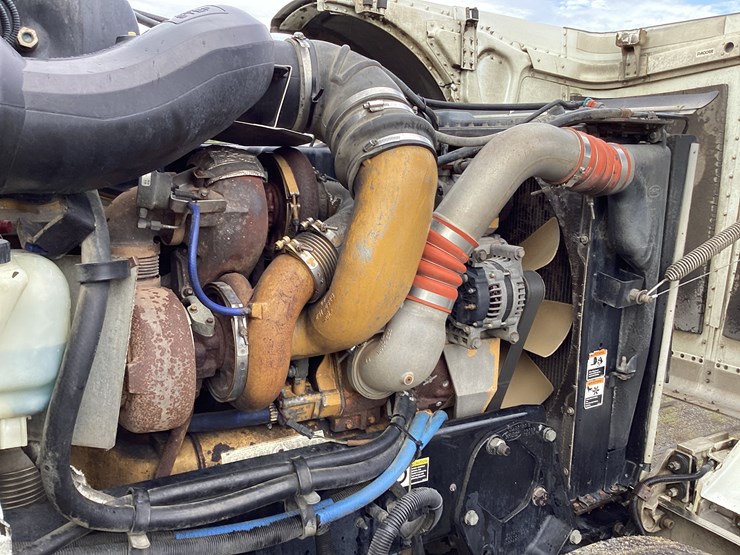peterbilt-379-image-14
