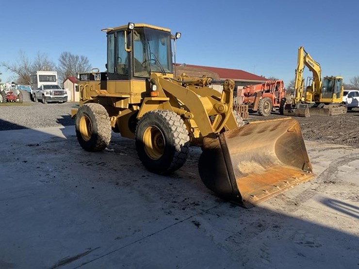 1995-caterpillar-928f-image-6