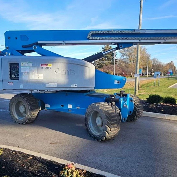 Genie Boom Lift