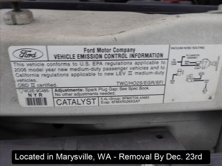 2006-ford-e350-image-19