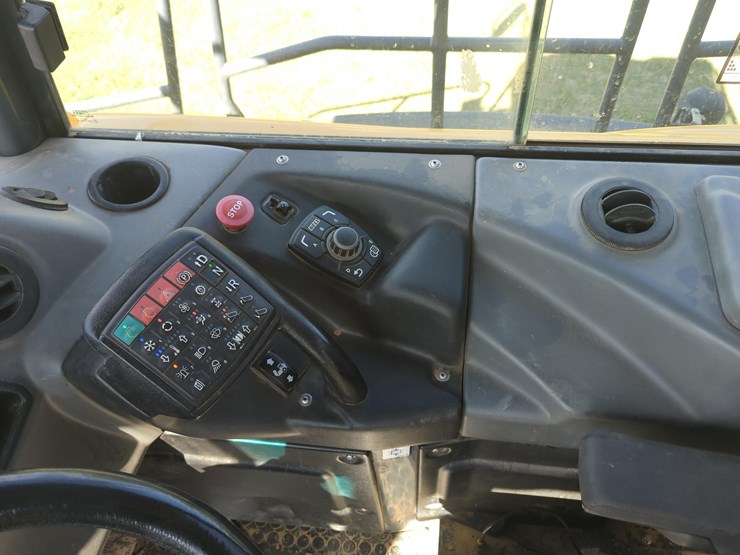 2022-bell-b45e-image-13