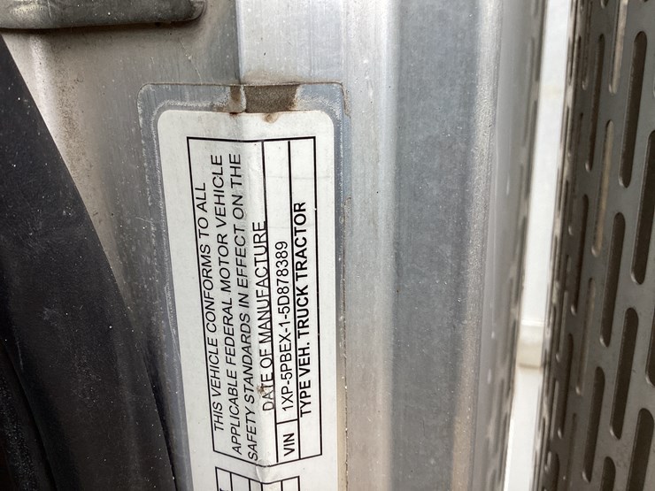 peterbilt-379-image-32