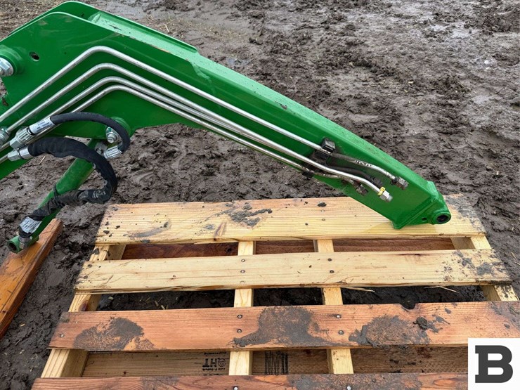 john-deere-300e-image-7