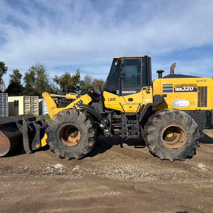 2020 KOMATSU WA320-8