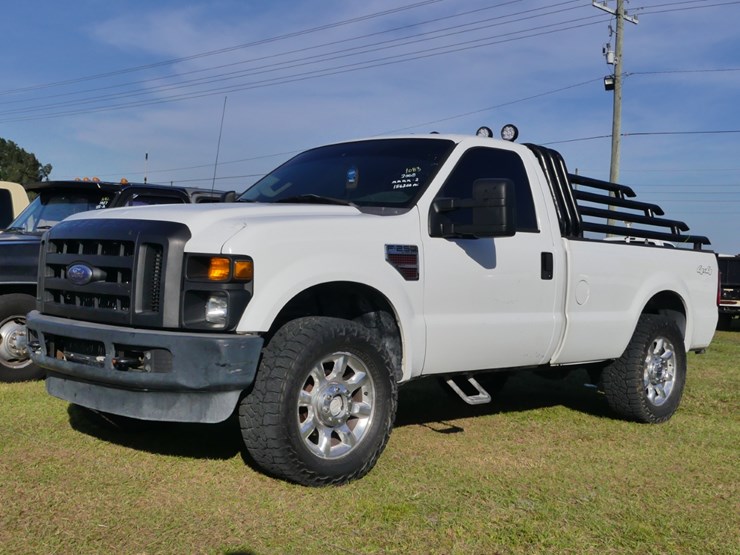 2008-ford-f250-xl-image-1