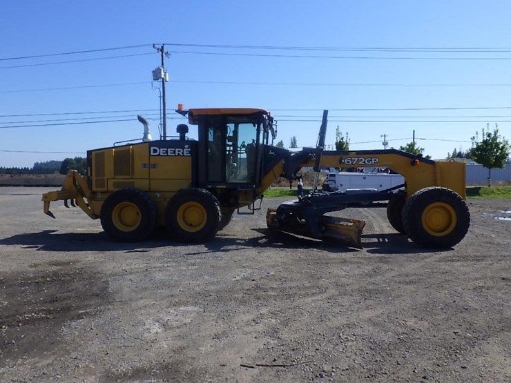 2012-deere-672gp-image-4