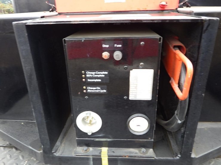 articulating-boom-lift-image-17