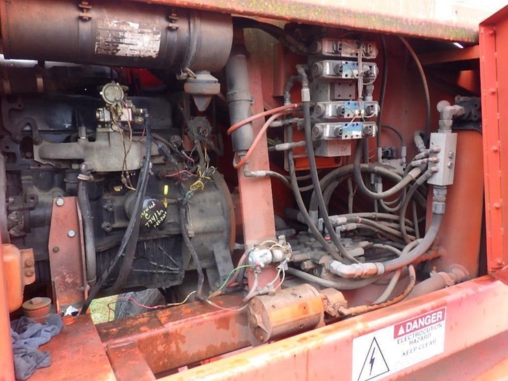 snorkel-tba60f0-telescopic-boom-lift-image-13