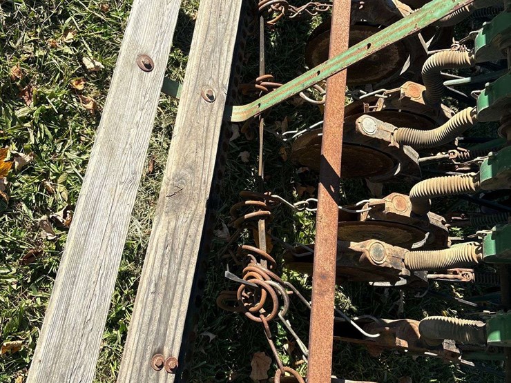 john-deere-8300-image-5