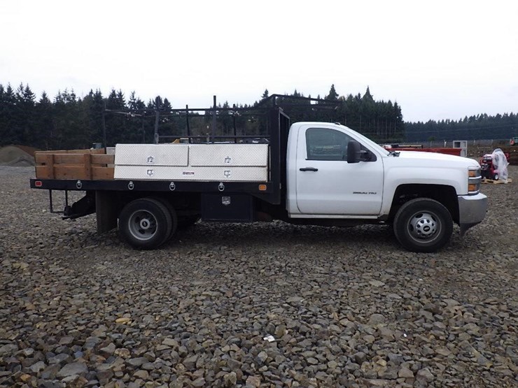 chevrolet-3500-image-4