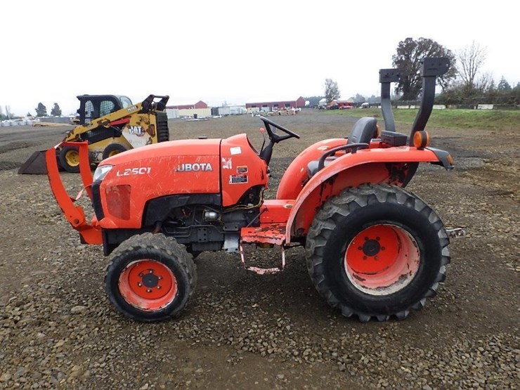 kubota-l2501-image-6