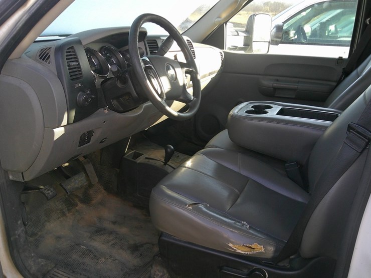 2009-chev-3/4t-hd-s.cab-pu-w/-utility-bed-image-2