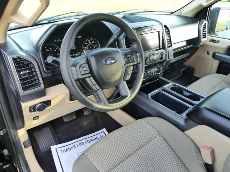 2020-ford-f150-xlt-image-13