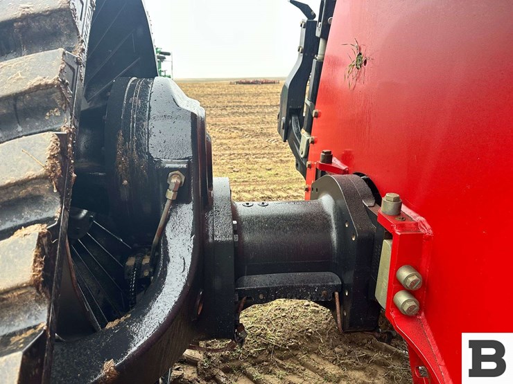 case-ih-400-image-77