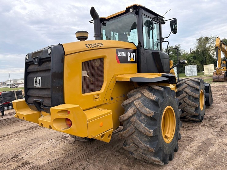 caterpillar-930-image-5