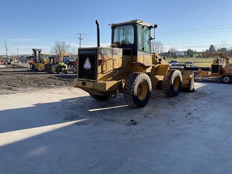 1995-caterpillar-928f-image-4